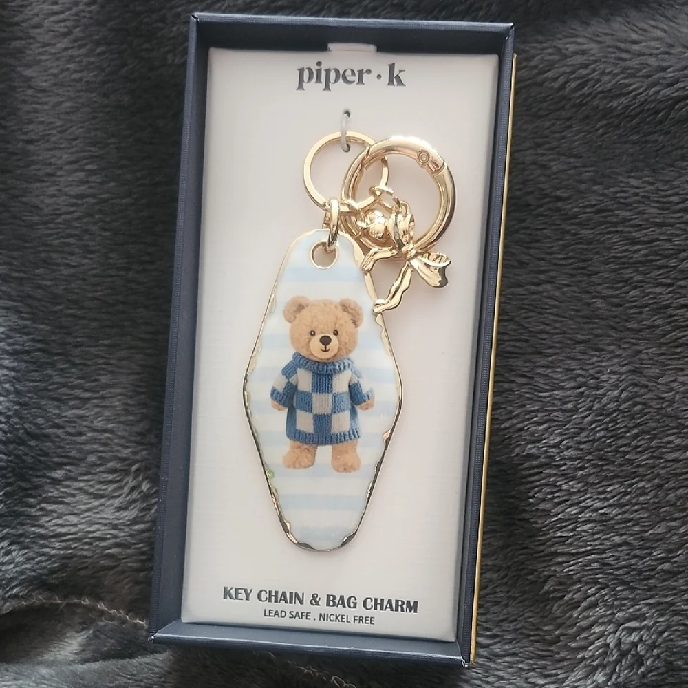 Piper K Teddy Bear Keychain - Picture 1 of 6